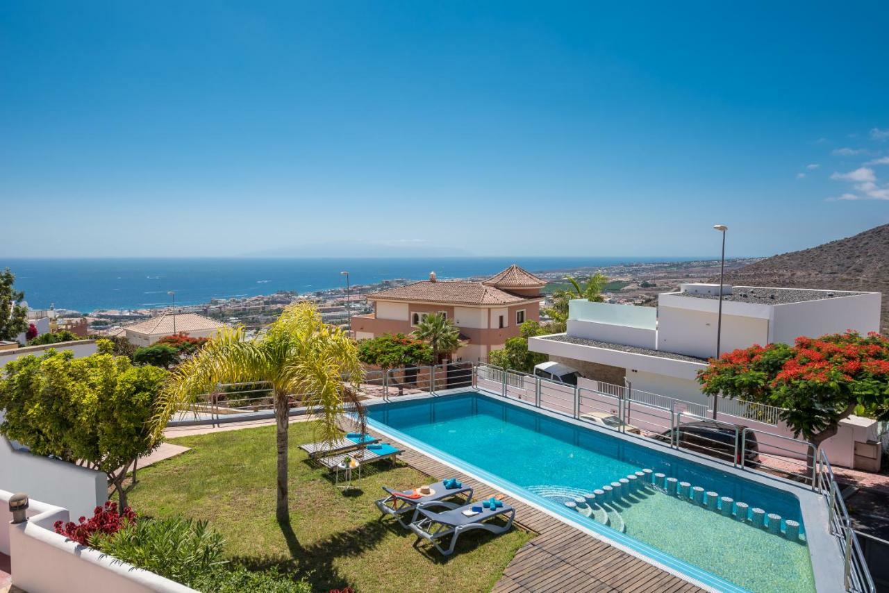 2 Charming Private Pool And Sea View Villa *